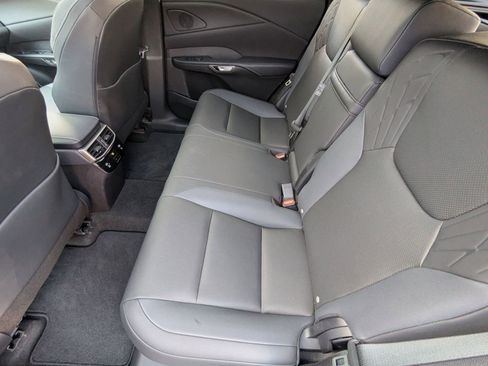 Used 2024 Lexus RX 350 Premium image 23