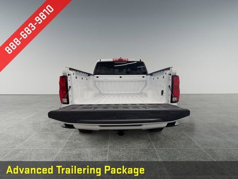 New 2025 Chevrolet Colorado LT w/ LT Convenience Package AWD/4WD image 8
