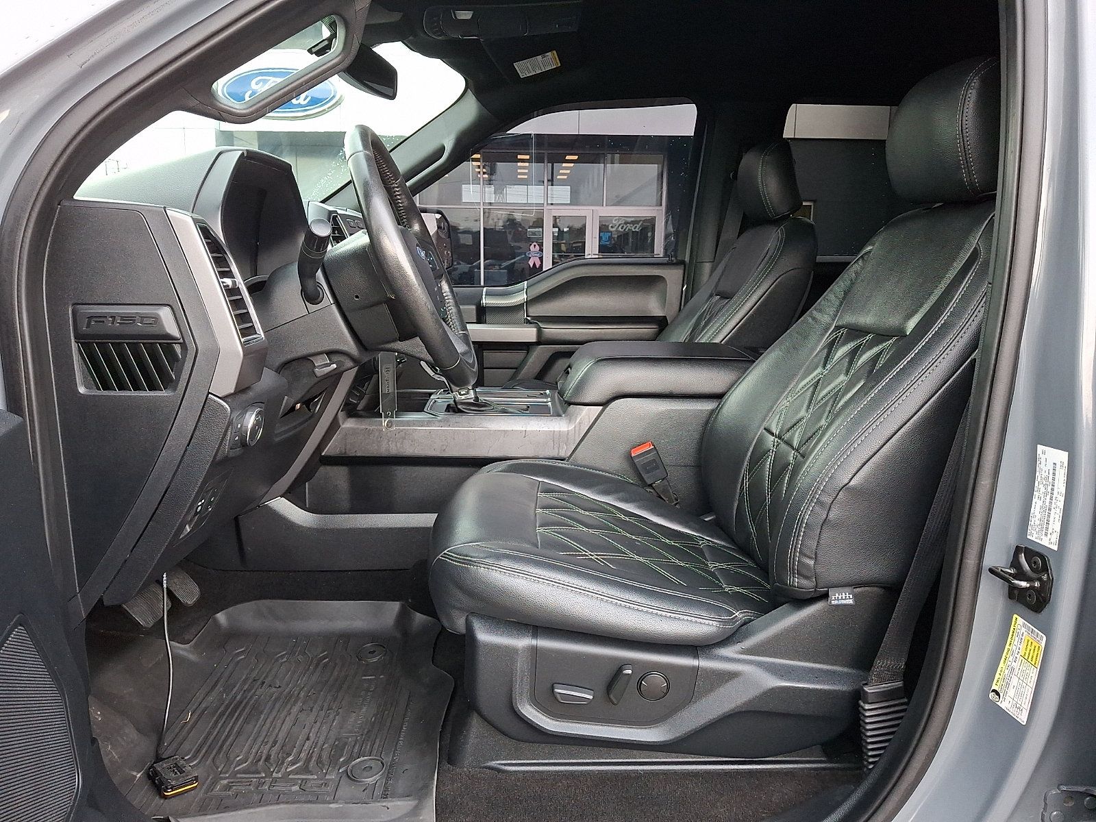 Used 2019 Ford F150 XLT w/ Equipment Group 302A Luxury AWD/4WD image 13