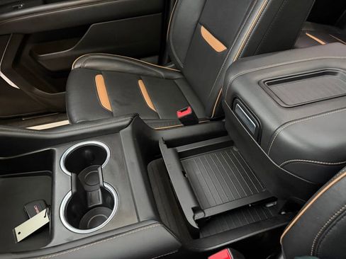 Certified 2022 GMC Yukon AT4 image 34