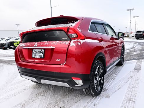 Used 2020 Mitsubishi Eclipse Cross SE image 8