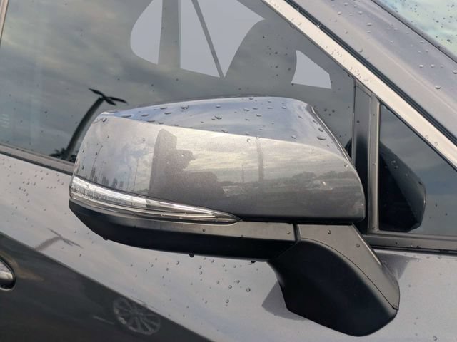 Used 2025 Toyota RAV4 XLE w/ Convenience Package FWD image 10