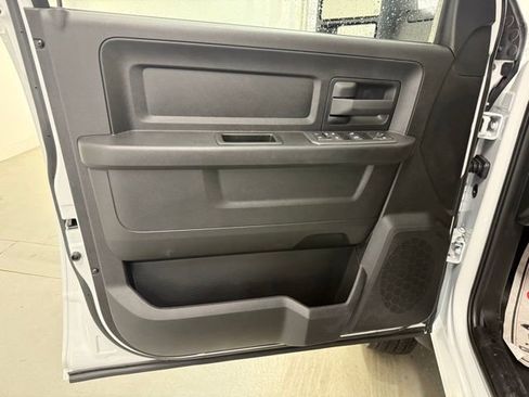 Used 2025 RAM 5500 Tradesman w/ Safety Group image 12