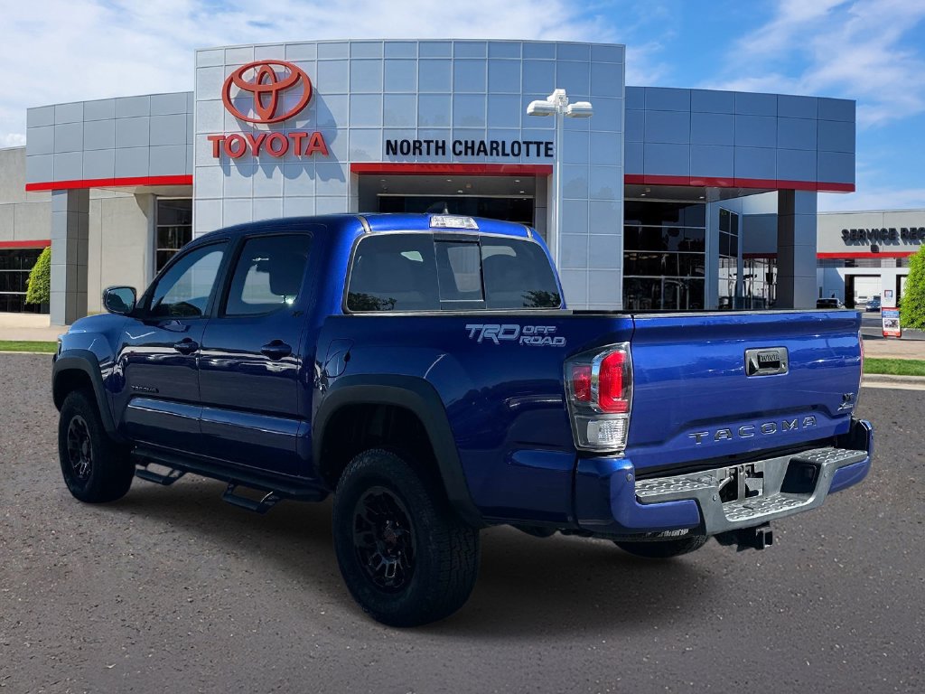 Used 2022 Toyota Tacoma TRD Off-Road w/ Technology Package RWD image 4