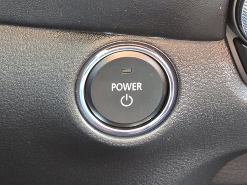 Used 2025 MAZDA CX-50 2.5 Hybrid w/ Premium Plus Pkg image 16