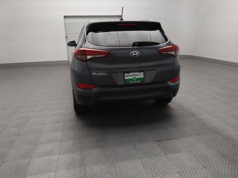 Used 2016 Hyundai Tucson SE w/ Option Group 02 FWD image 6