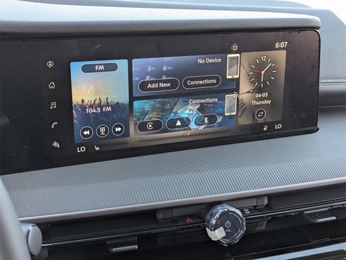 New 2026 Nissan Murano SV image 13