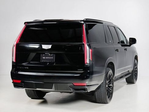Used 2022 Cadillac Escalade ESV Sport w/ Touring Package AWD/4WD image 2
