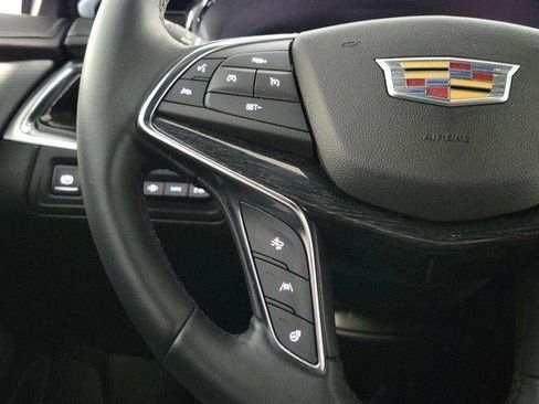 Certified 2021 Cadillac XT5 Premium Luxury image 17