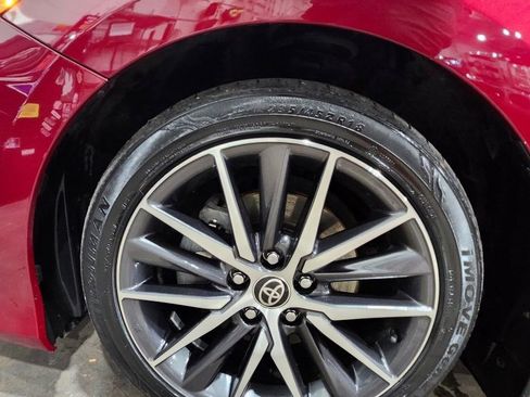 Used 2022 Toyota Camry XLE image 29