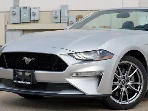 Used 2018 Ford Mustang GT Premium w/ Equipment Group 401A RWD image 21