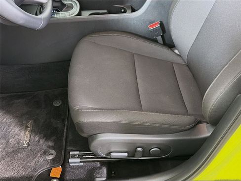Used 2024 Hyundai Kona SEL AWD/4WD image 20