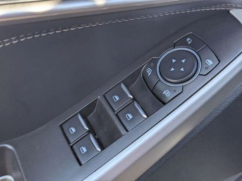 Certified 2024 Ford Explorer Limited image 20