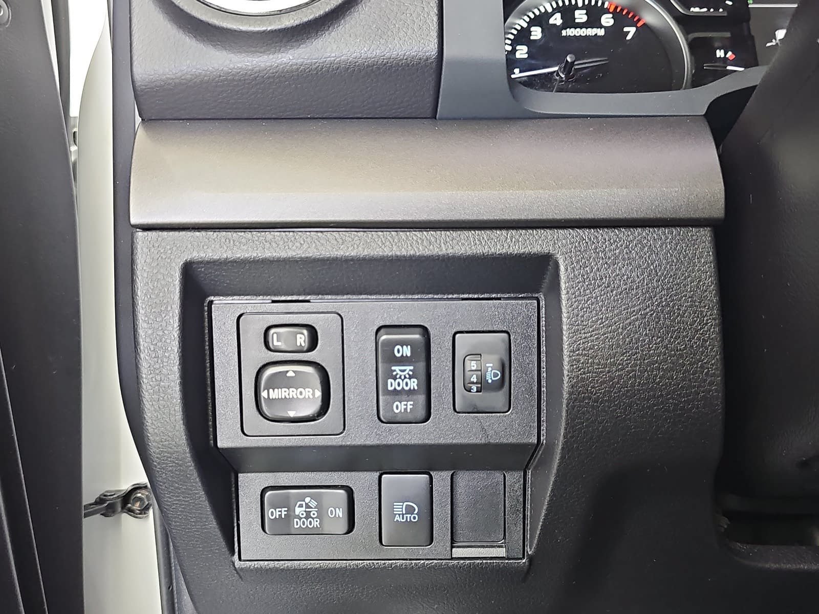 Used 2021 Toyota Tundra SR5 RWD image 24