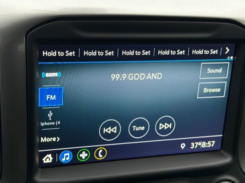 Used 2022 Chevrolet Silverado 3500 LT w/ Convenience Package image 14