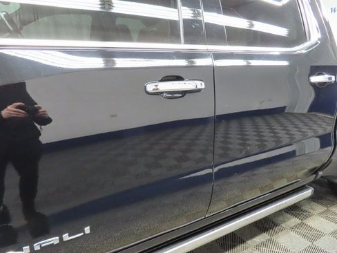 Used 2022 GMC Sierra 1500 Denali Ultimate image 38