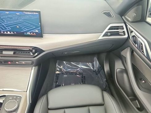 Used 2025 BMW 430i w/ Premium Package image 38