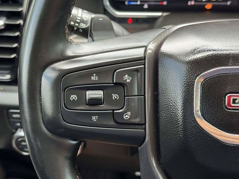 Used 2024 GMC Sierra 1500 AT4 w/ Technology Package AWD/4WD image 11