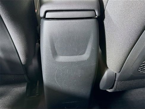 Used 2022 Hyundai Venue SEL image 26