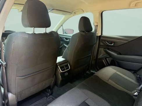 Used 2023 Subaru Outback Premium image 11