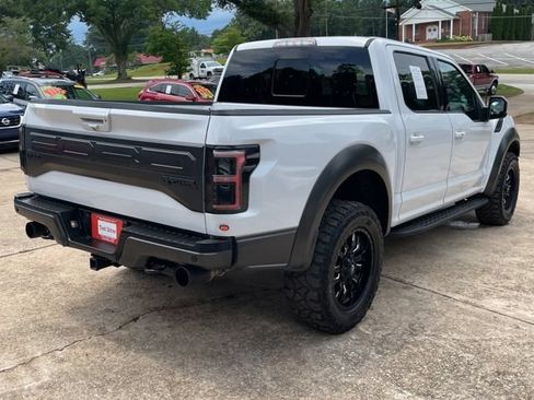 Used 2018 Ford F150 Raptor w/ Equipment Group 802A Luxury AWD/4WD image 5
