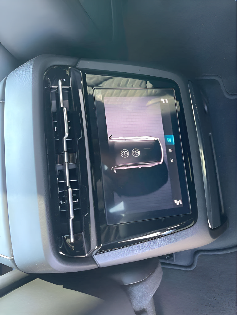 New 2025 Cadillac Escalade IQ Sport 1 w/ LPO, ONYX Package AWD/4WD image 41