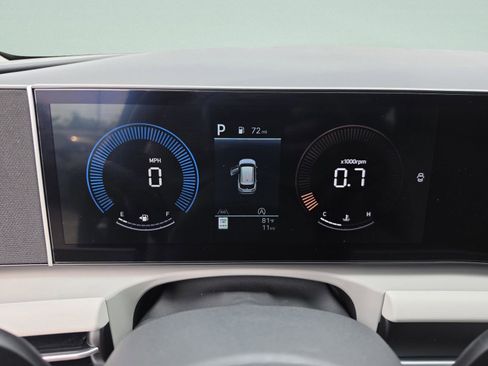 New 2026 Hyundai Tucson SEL FWD image 36