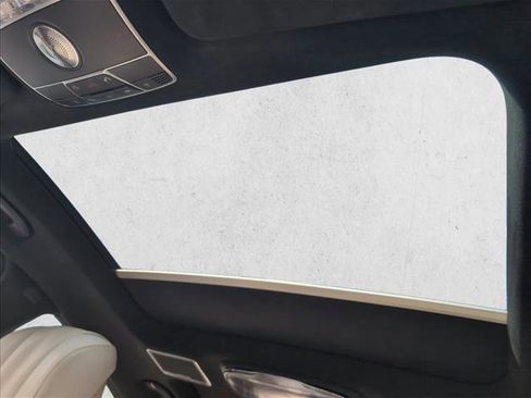 Used 2015 Mercedes-Benz S 63 AMG 4MATIC Sedan image 16