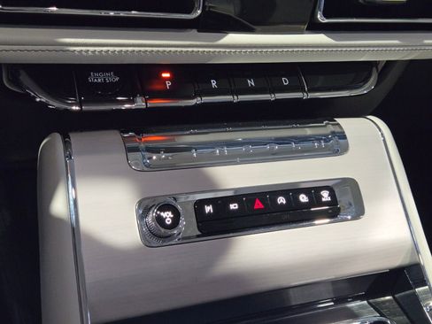 New 2026 Lincoln Aviator Reserve AWD/4WD image 27