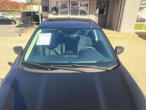 Used 2023 Subaru Legacy Premium AWD/4WD image 5