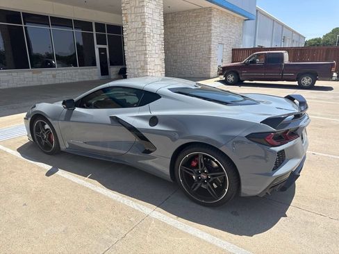 Used 2024 Chevrolet Corvette Stingray Preferred Cpe w/ Z51 Performance Package RWD image 2