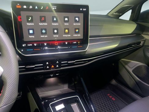 New 2026 Volkswagen GTI SE FWD image 25