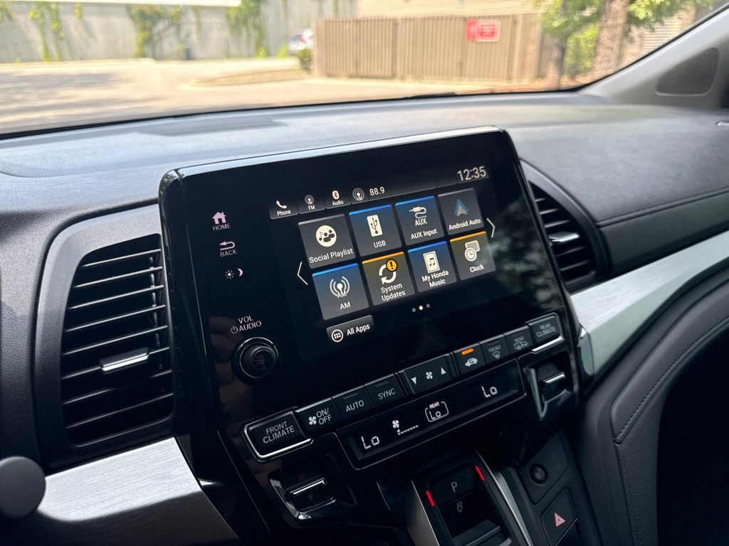 Used 2023 Honda Odyssey EX-L image 31