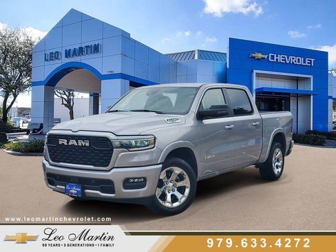 Used 2025 RAM 1500 Lone Star RWD image 1