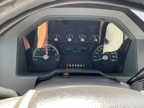 Used 2011 Ford F350 XL w/ Skid Plate Pkg AWD/4WD image 10