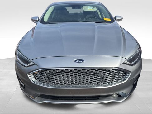 Used 2020 Ford Fusion Titanium image 19