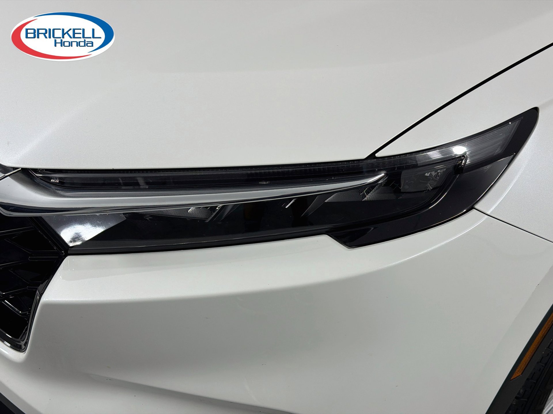 Used 2024 Honda CR-V EX image 9