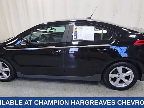 Used 2014 Chevrolet Volt FWD image 7