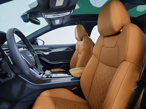 Used 2025 Audi S8 EXECUTIVE image 10