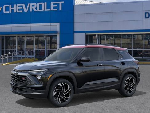 New 2025 Chevrolet TrailBlazer RS w/ Convenience Package image 2