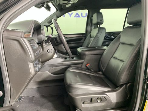 Used 2021 Chevrolet Tahoe LT w/ Luxury Package image 15