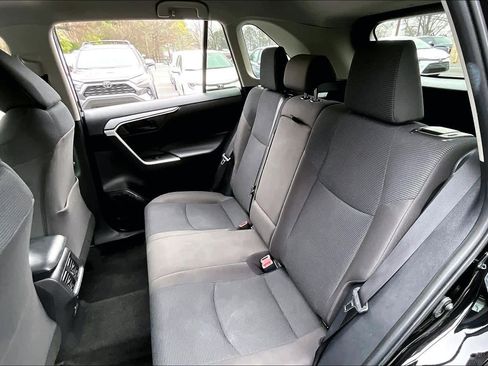 Certified 2025 Toyota RAV4 LE image 20