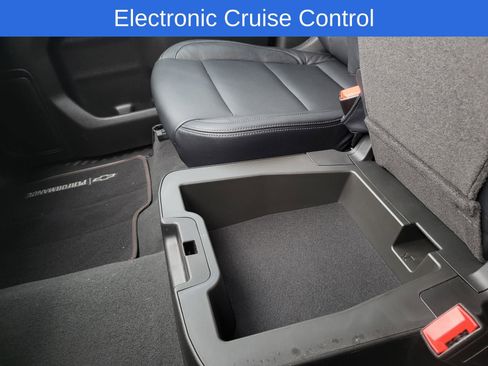 Used 2025 Chevrolet Silverado 1500 Custom Trail Boss w/ LPO, Dark Essentials Package AWD/4WD image 28