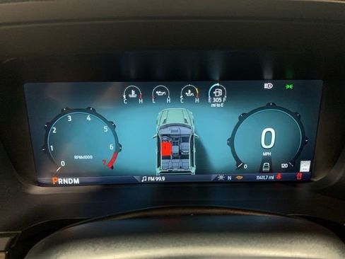 Used 2025 Ford F150 Lariat w/ Equipment Group 501A Mid AWD/4WD image 14