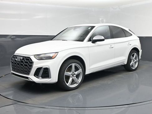 Used 2022 Audi SQ5 Premium Plus w/ Premium Plus Package AWD/4WD image 9