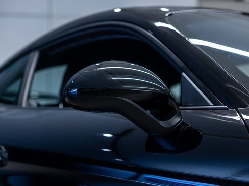 Used 2016 Porsche Cayman GT4 RWD image 18