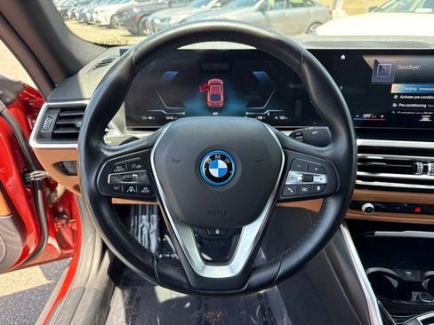 Used 2023 BMW i4 eDrive35 RWD image 24