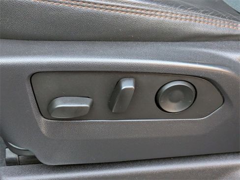 Used 2022 GMC Sierra 1500 AT4 w/ AT4 Preferred Package image 27