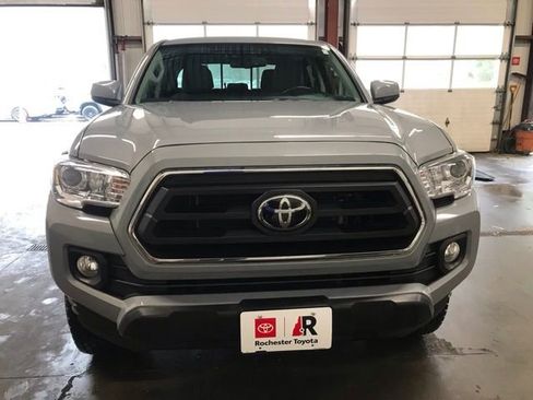 Certified 2021 Toyota Tacoma SR5 image 1