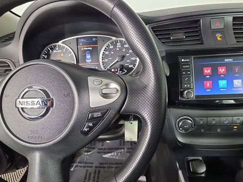 Used 2019 Nissan Sentra S FWD image 29
